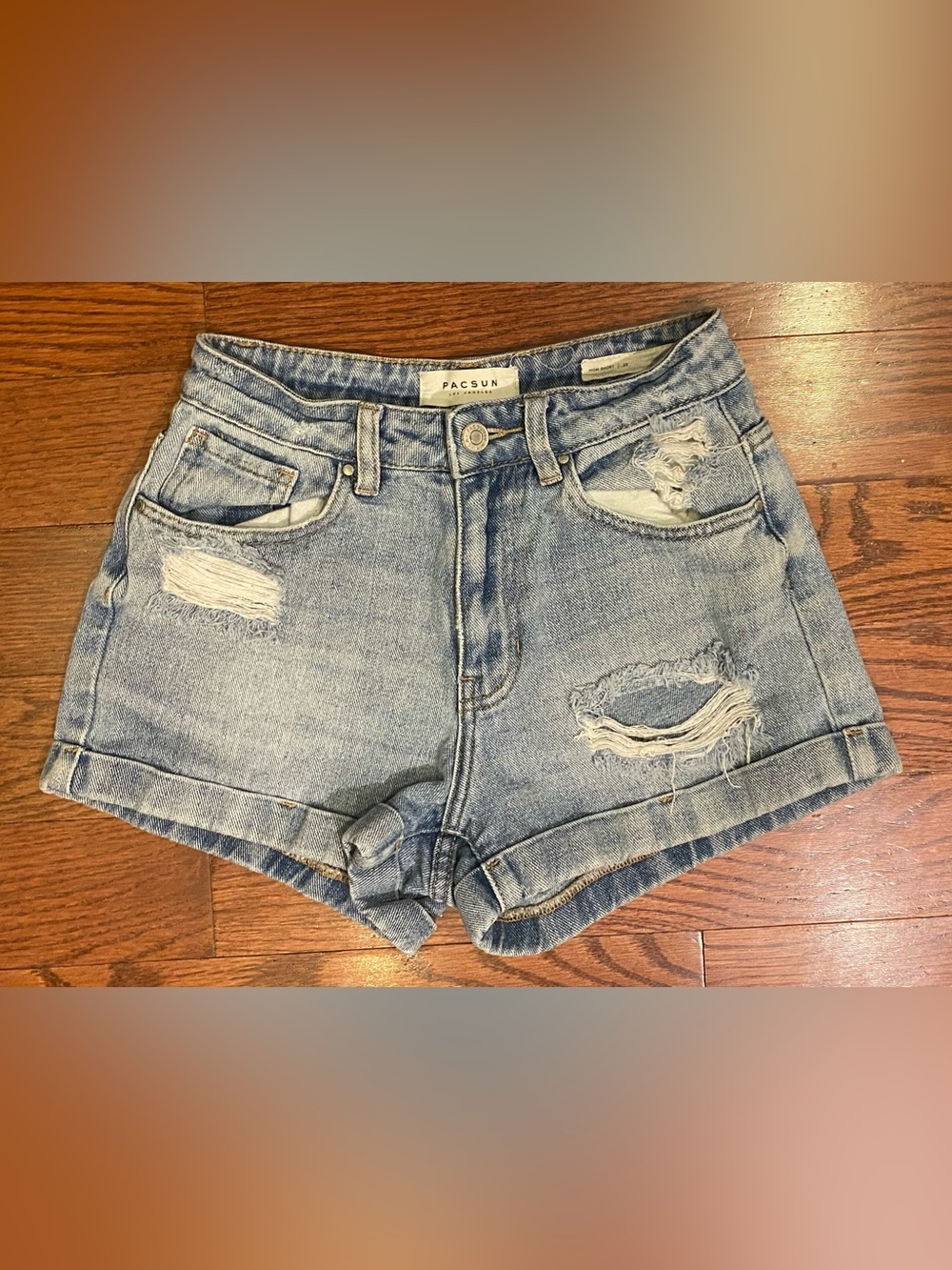 PacSun Mom Denim Shorts Sz 23 Light Wash Blue Distressed Pockets